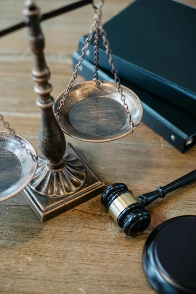 Cât costă un avocat? Ghid complet de tarife și onorarii în 2026